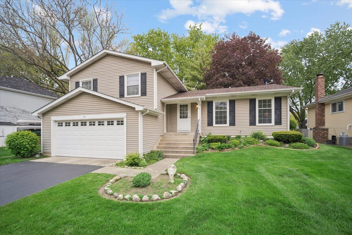 51 Chelsea Lane — Cary, IL 60013