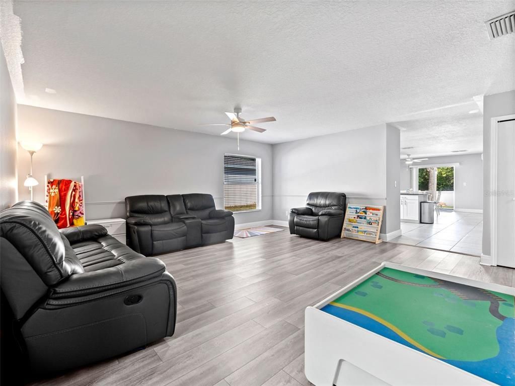 2101 Harcourt Place, Odessa, FL 33556
