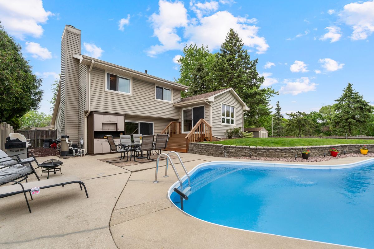 14305 S Pebble Creek Drive, Homer Glen, IL 60491