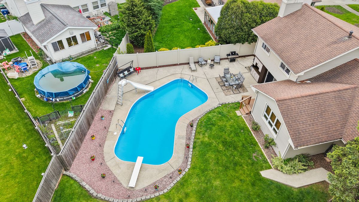 14305 S Pebble Creek Drive, Homer Glen, IL 60491