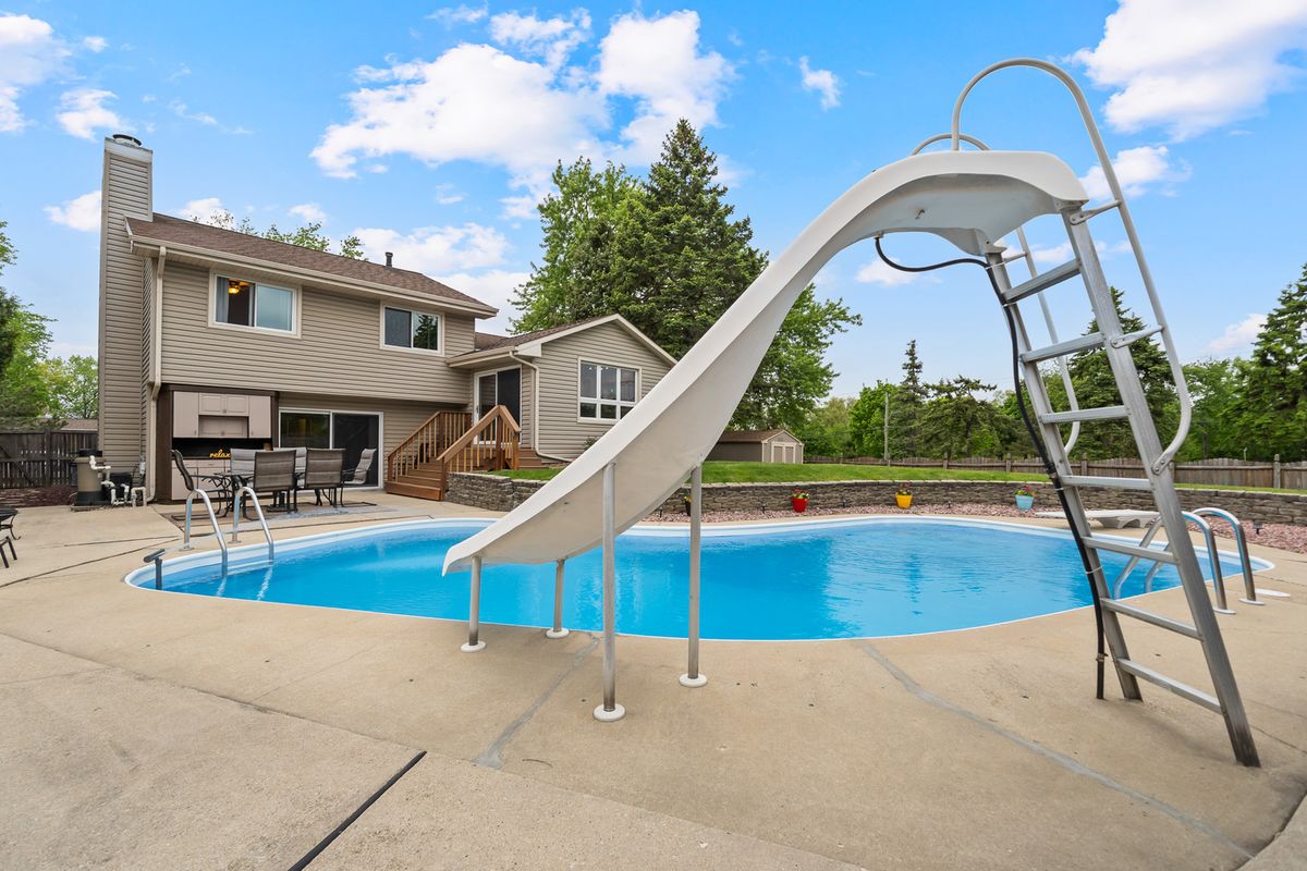14305 S Pebble Creek Drive, Homer Glen, IL 60491
