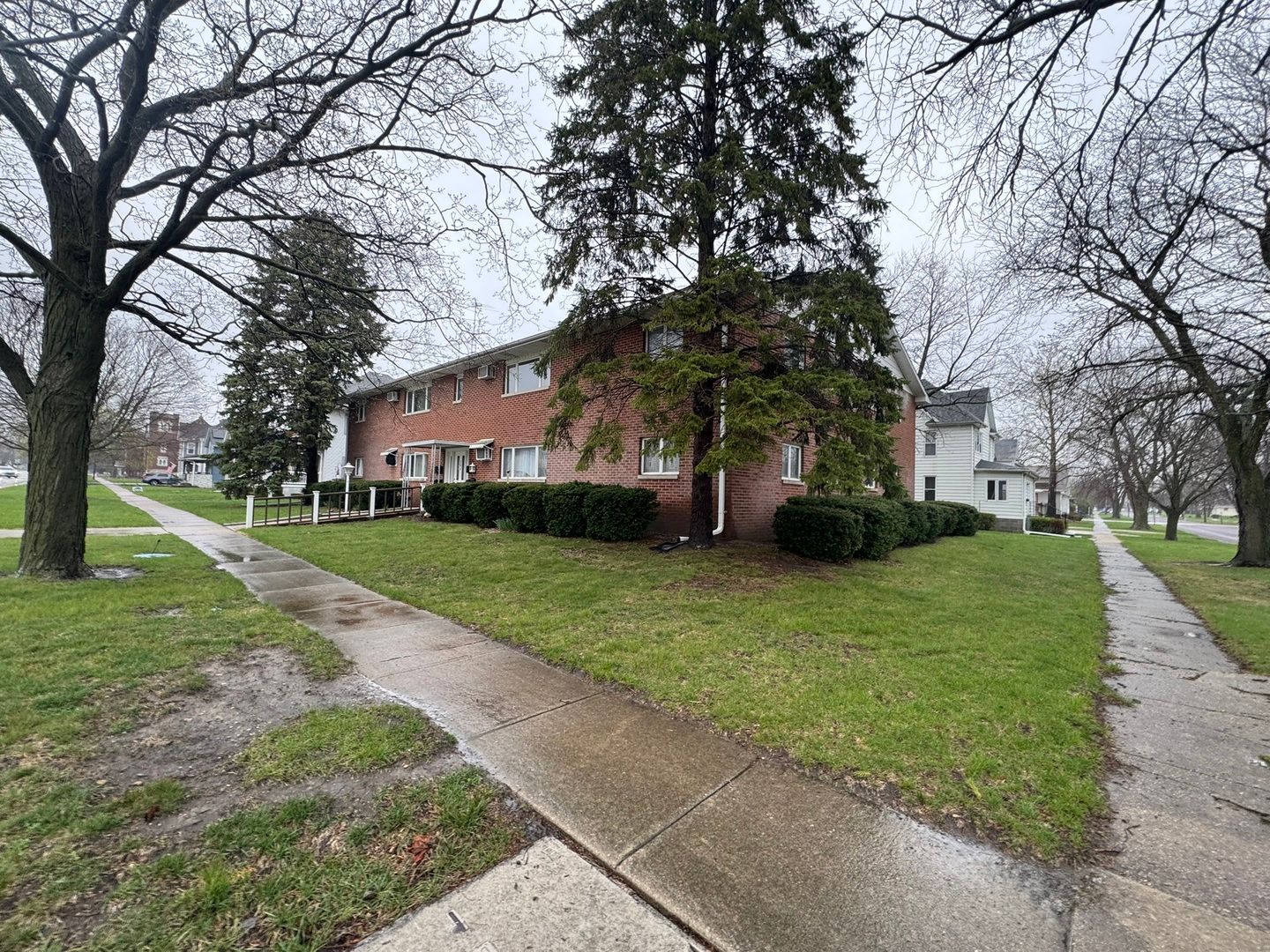 210 E 9th Street — Gibson City, IL 60936