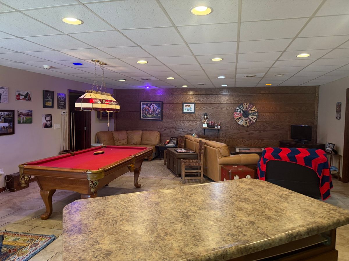 10973 Prestwick Drive, Benton, IL 62812