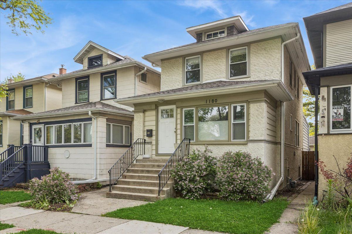 1180 East Avenue, Oak Park, IL 60304