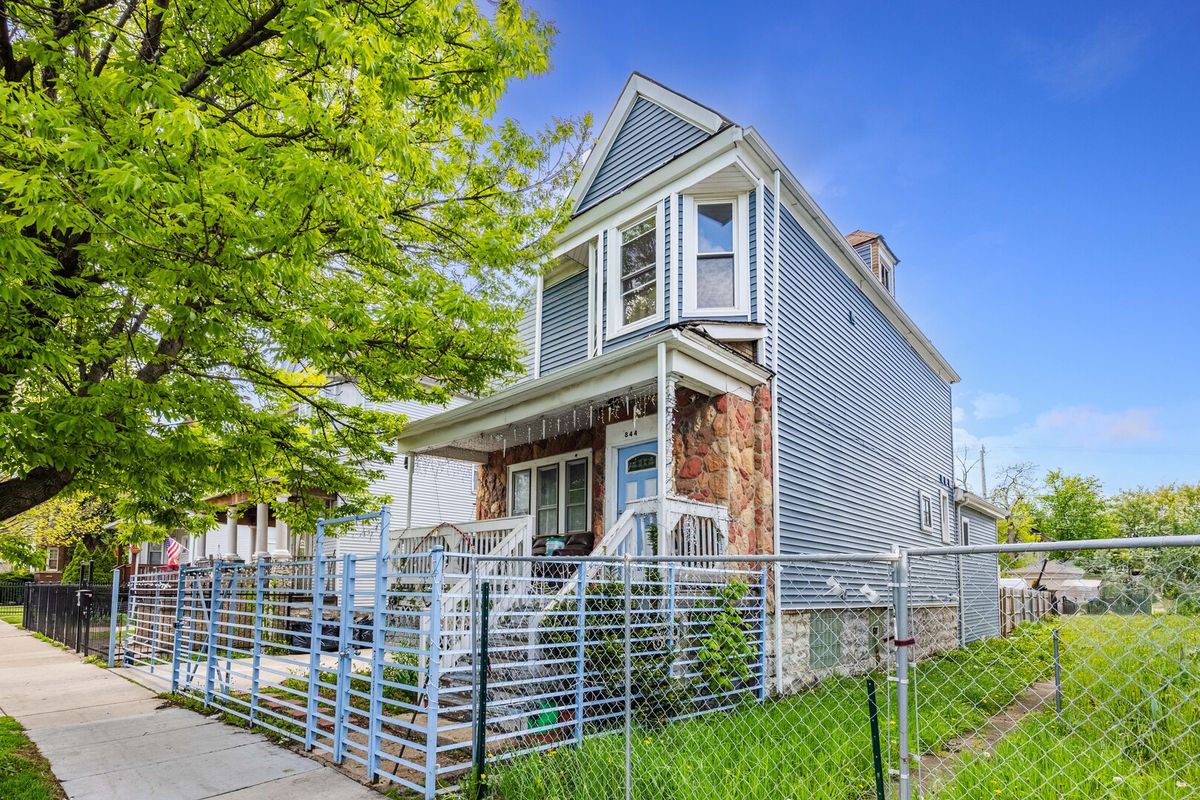 844 Laramie Avenue, Chicago, IL 60651