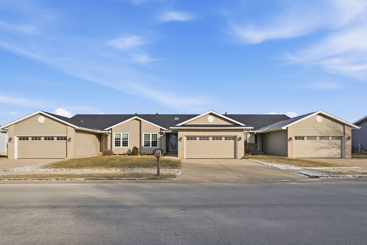 1509 #3 12th Avenue, Orion, IL 61273