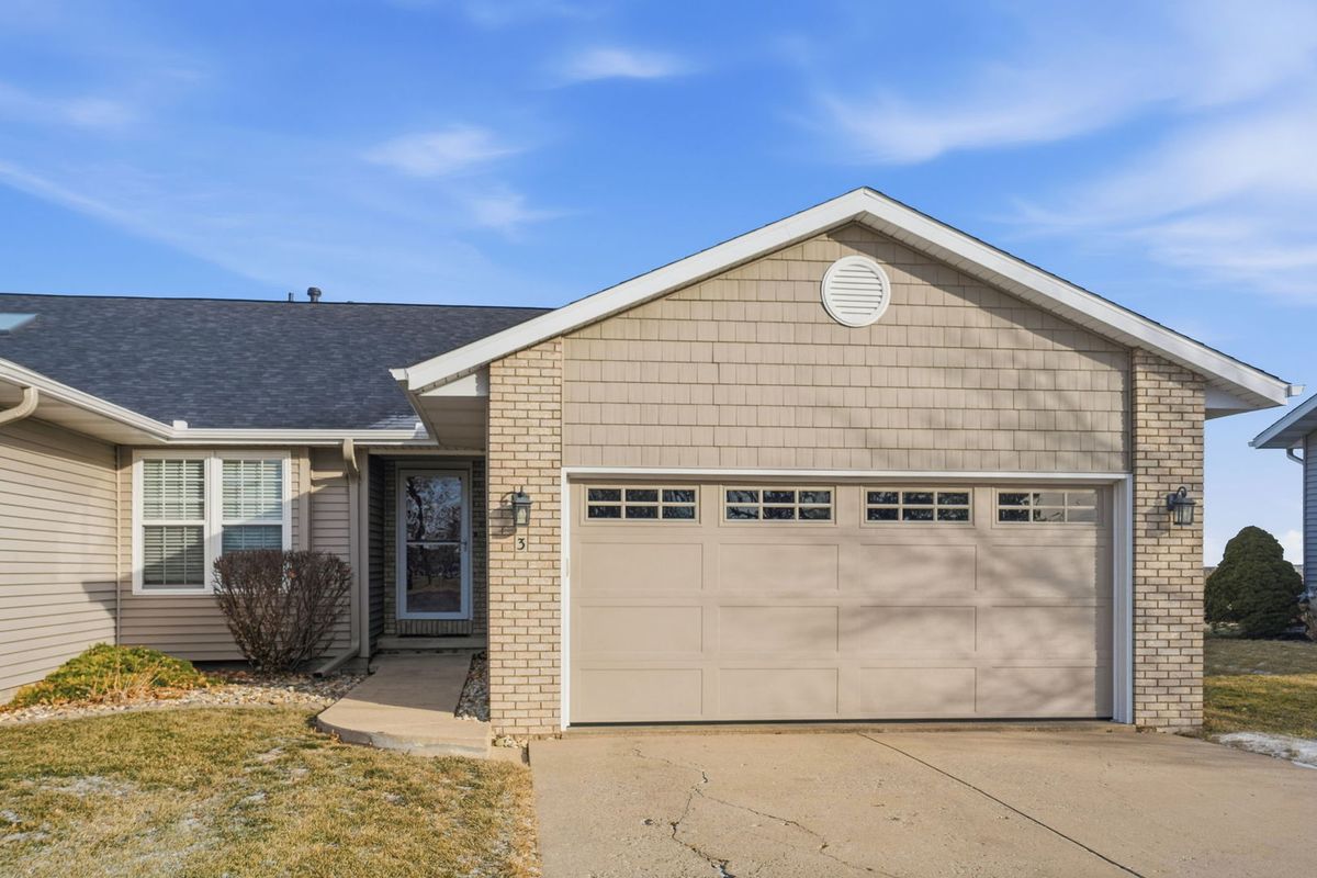 1509 #3 12th Avenue, Orion, IL 61273