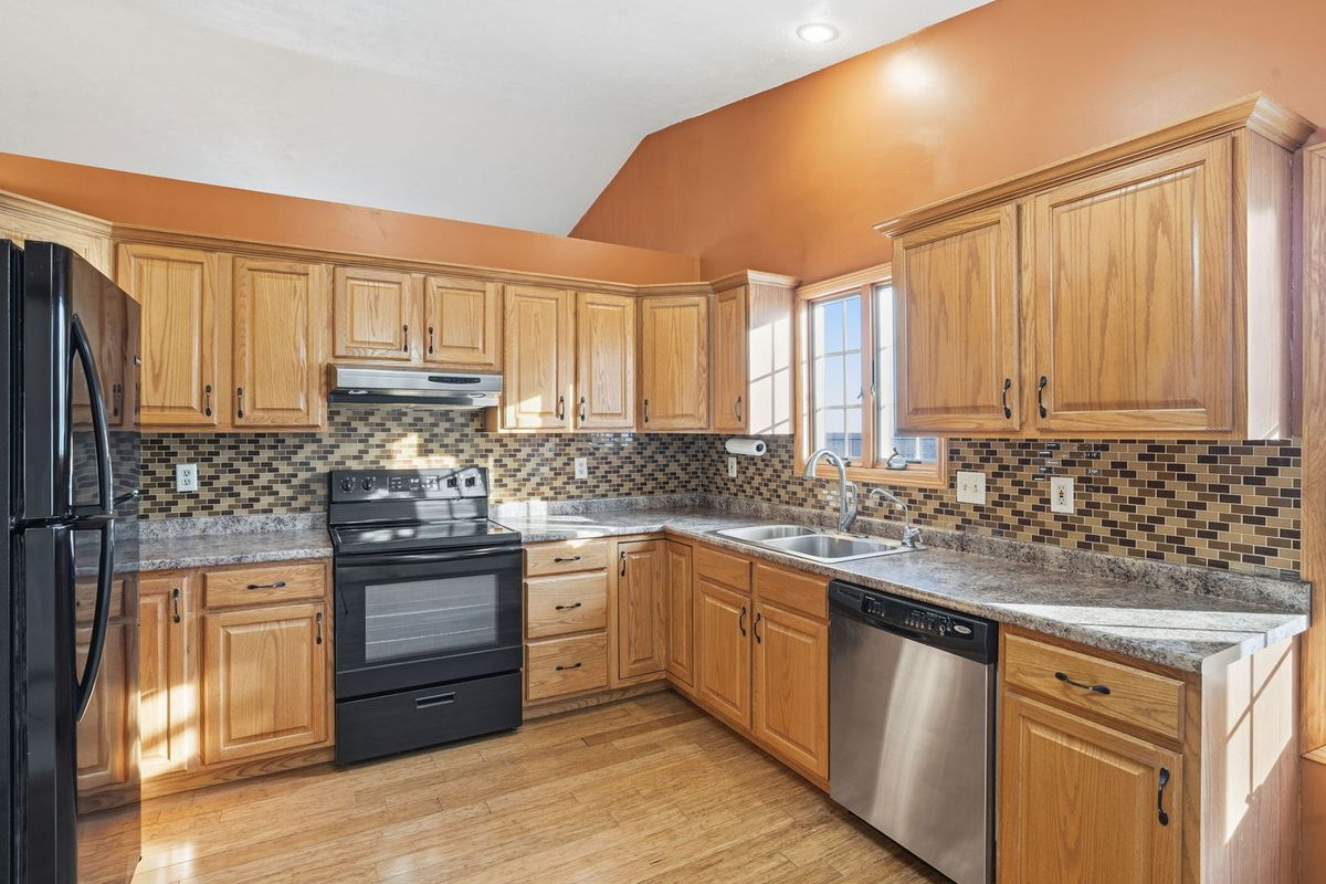1509 #3 12th Avenue, Orion, IL 61273