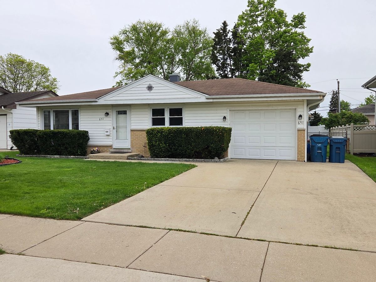 651 Wrightwood Avenue, Addison, IL 60101
