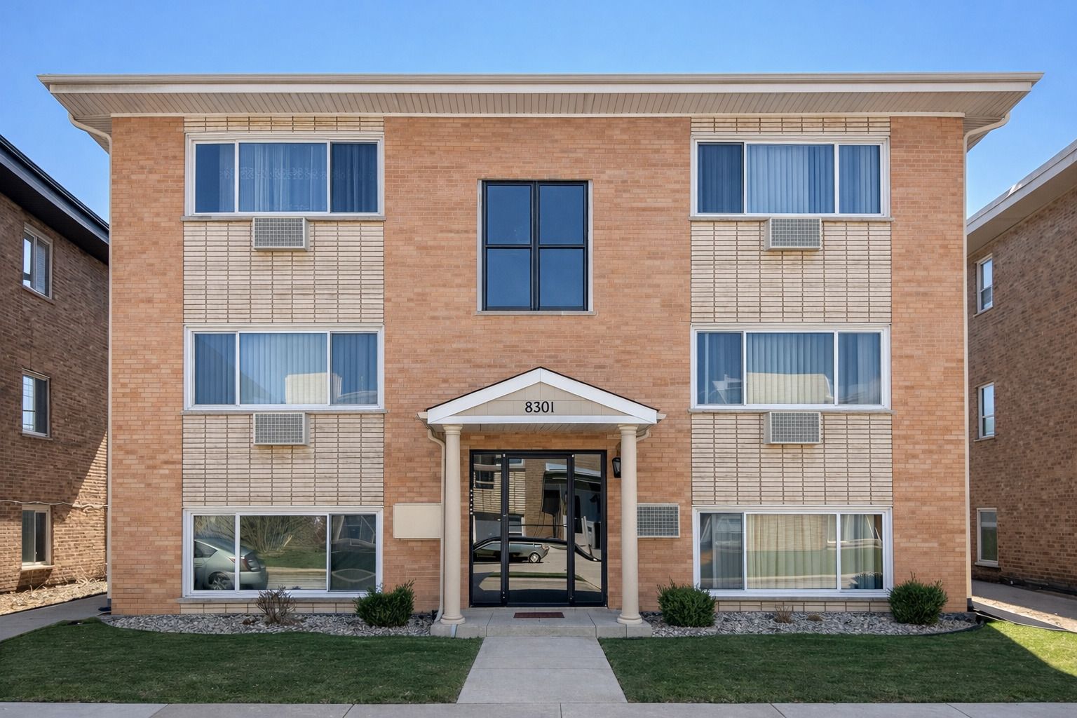8301 W Oconnor Drive #GE — River Grove, IL 60171