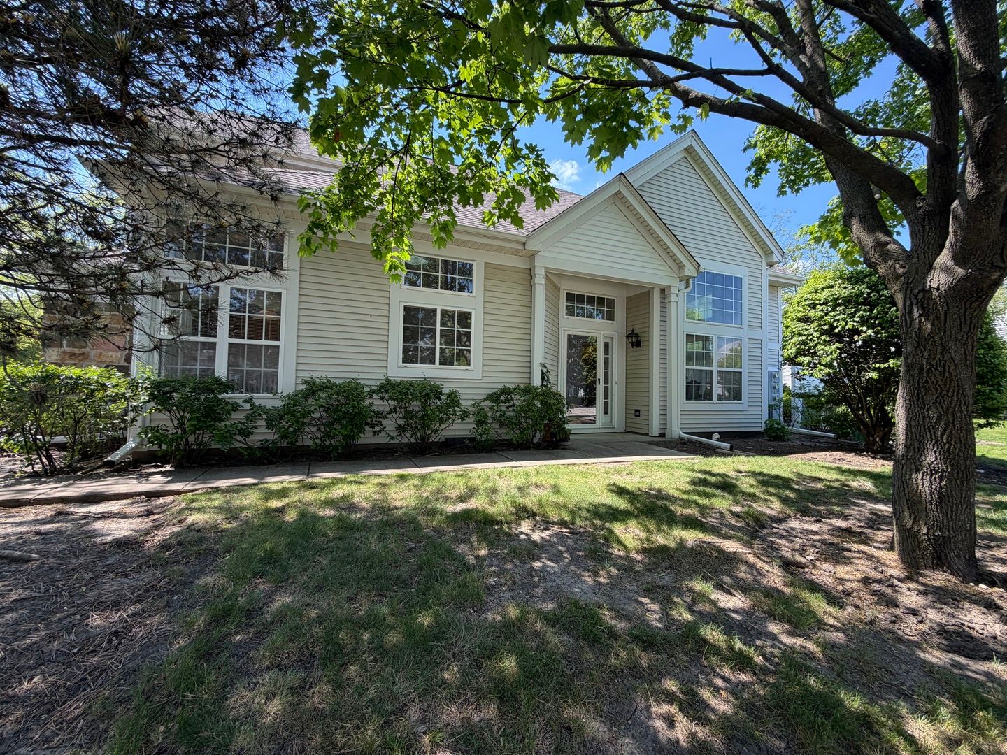 1145 Bristol Lane — Buffalo Grove, IL 60089