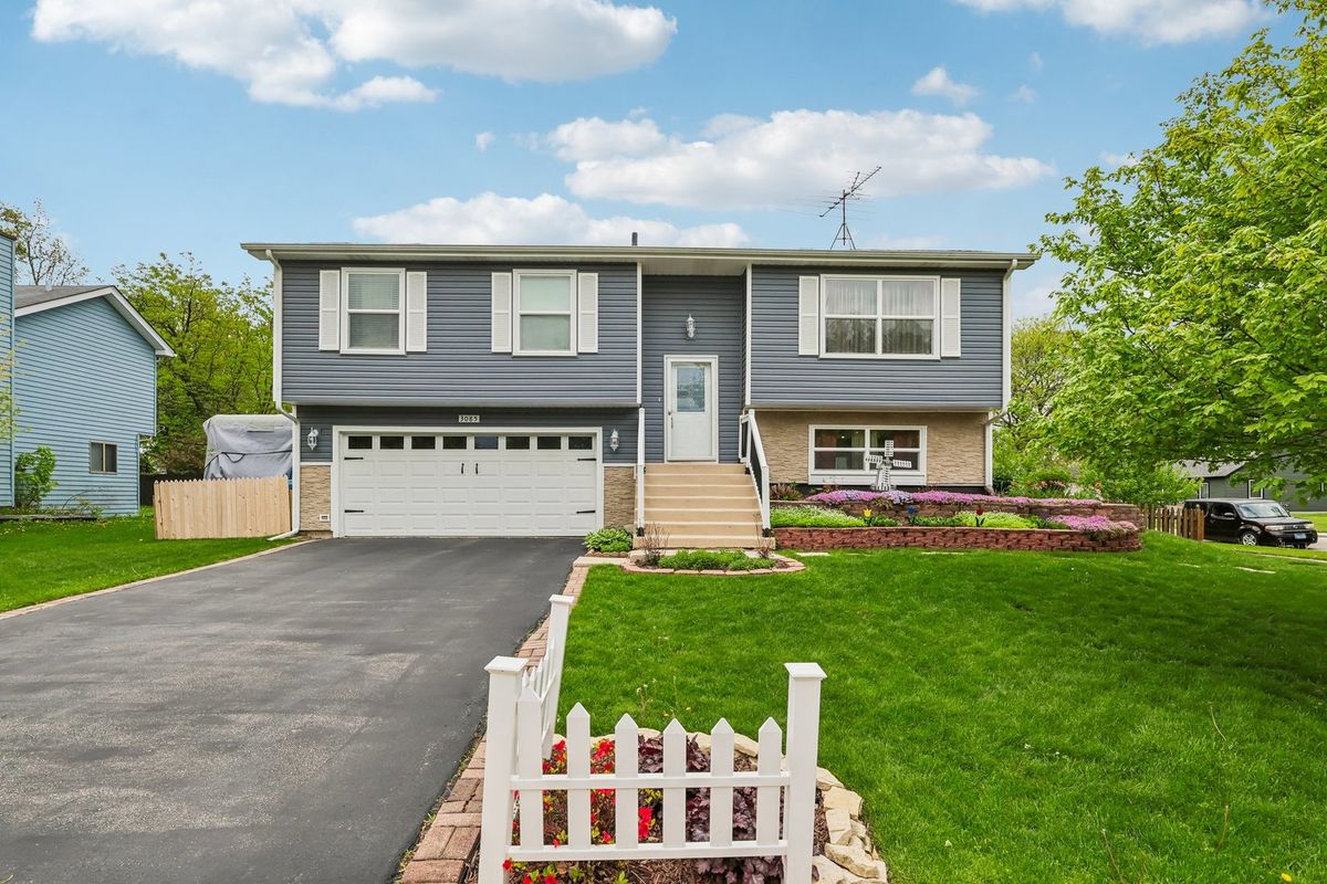 3085 TIMBER HILL Lane, Aurora, IL 60504