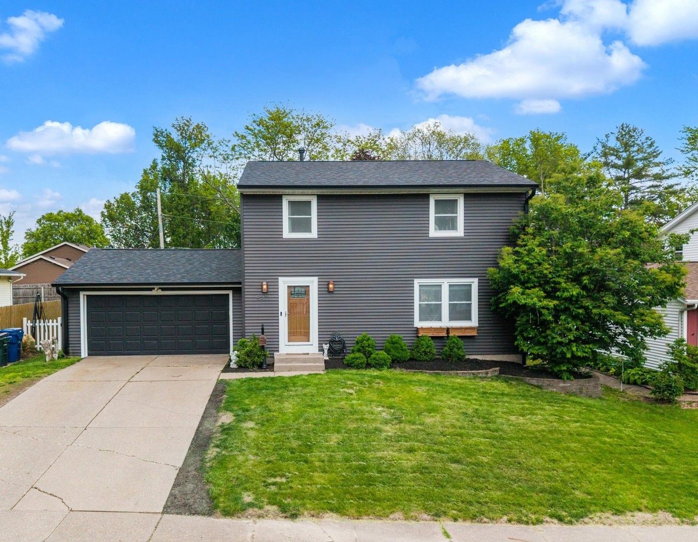 4571 Sheridan Street — Davenport, IA 52806