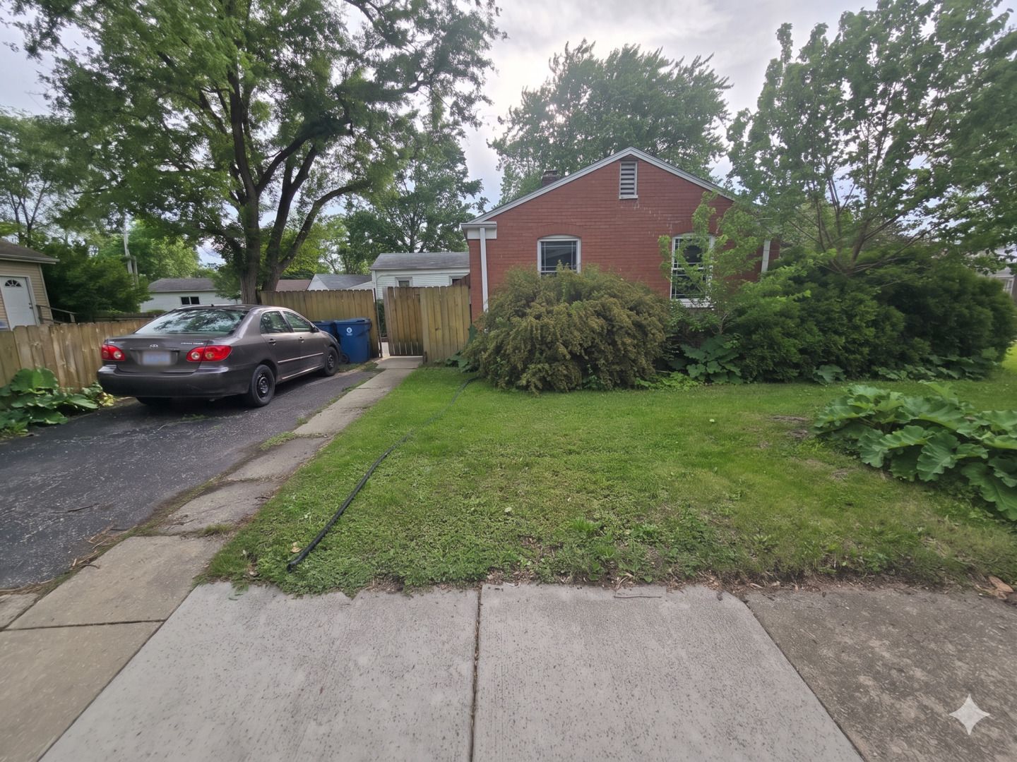 1640 N Prairie Avenue — Crest Hill, IL 60403