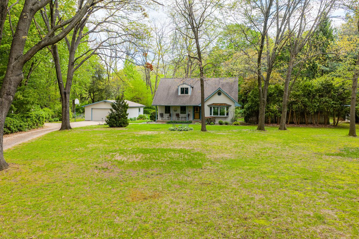 17038 1000 North Avenue, Tiskilwa, IL 61368