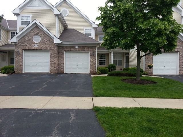 962 Sheridan Circle, Naperville, IL 60563