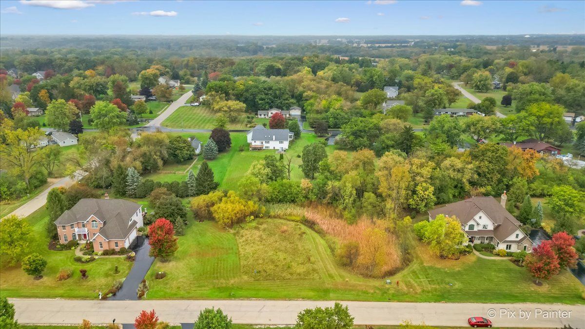 9780 STONECASTLE Lane, Lakewood, IL 60014