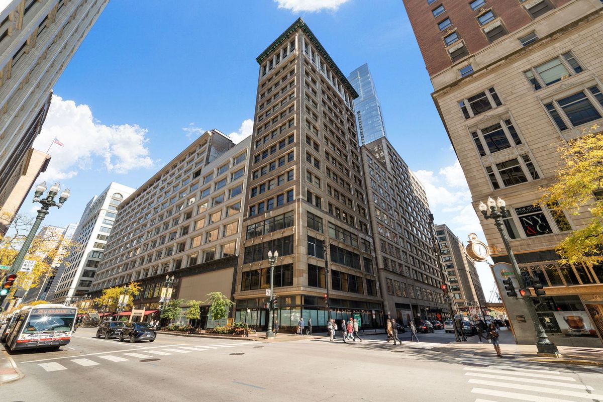 6 Monroe Street, Chicago, IL 60603