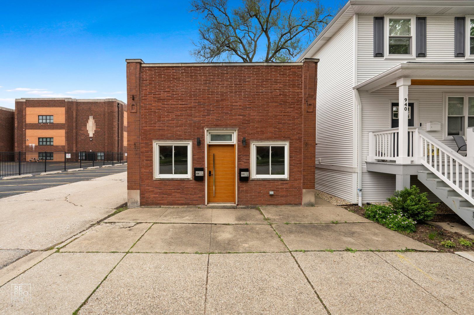 938 Ferdinand Avenue — Forest Park, IL 60130