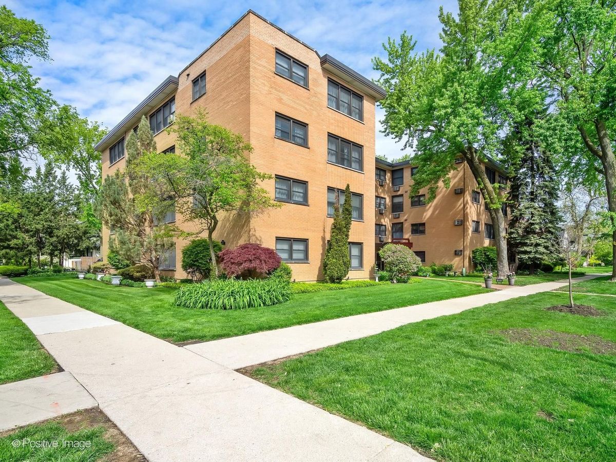 500 Washington Boulevard, Oak Park, IL 60302