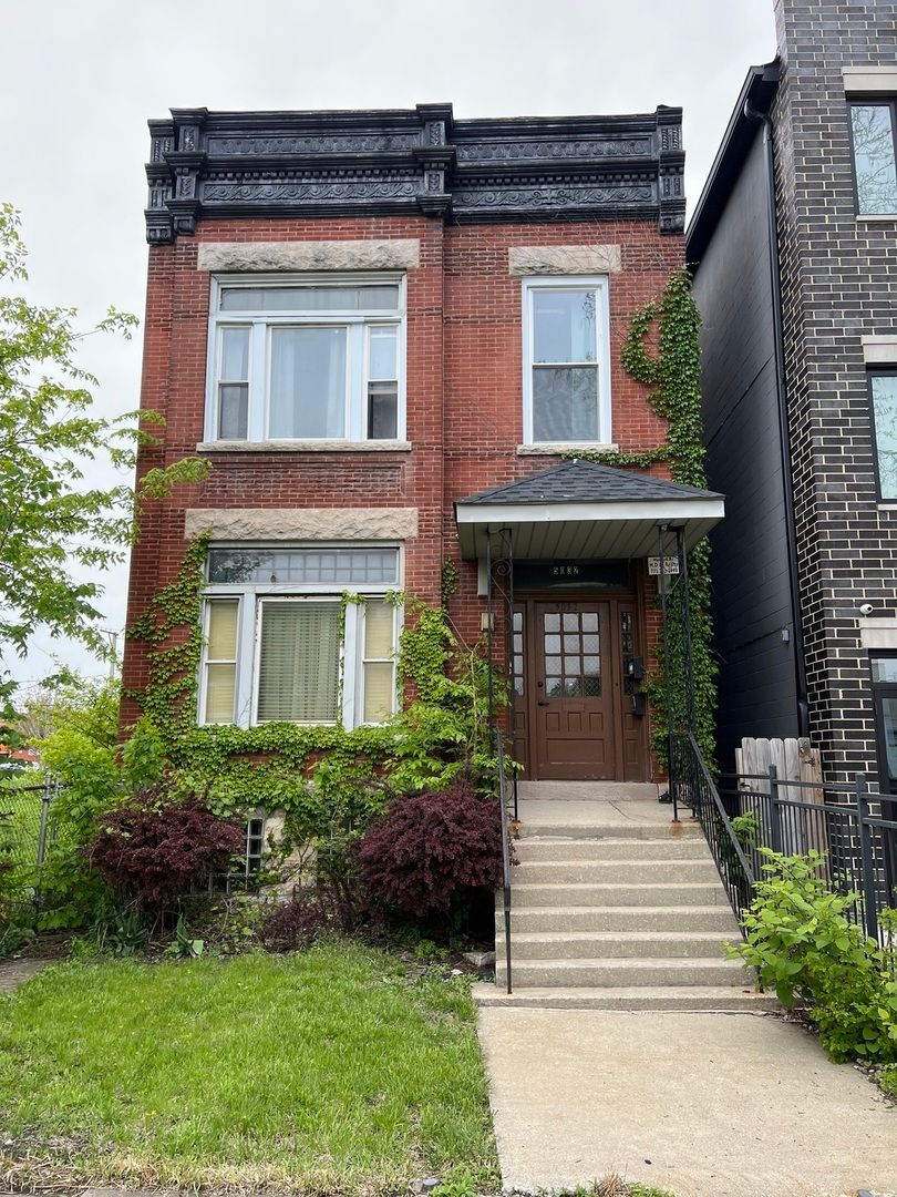 5032 S prairie Prairie Avenue, Chicago, IL 60615