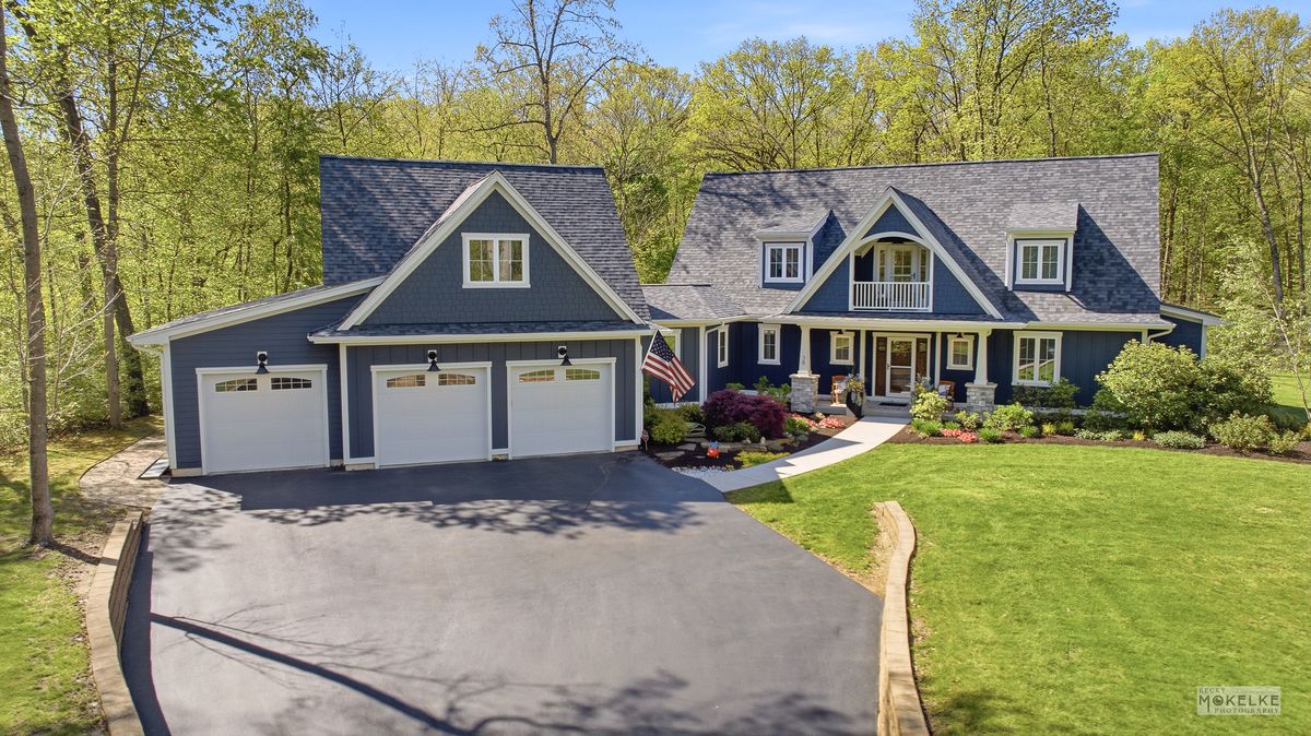 38 Woodland Drive, Yorkville, IL 60560