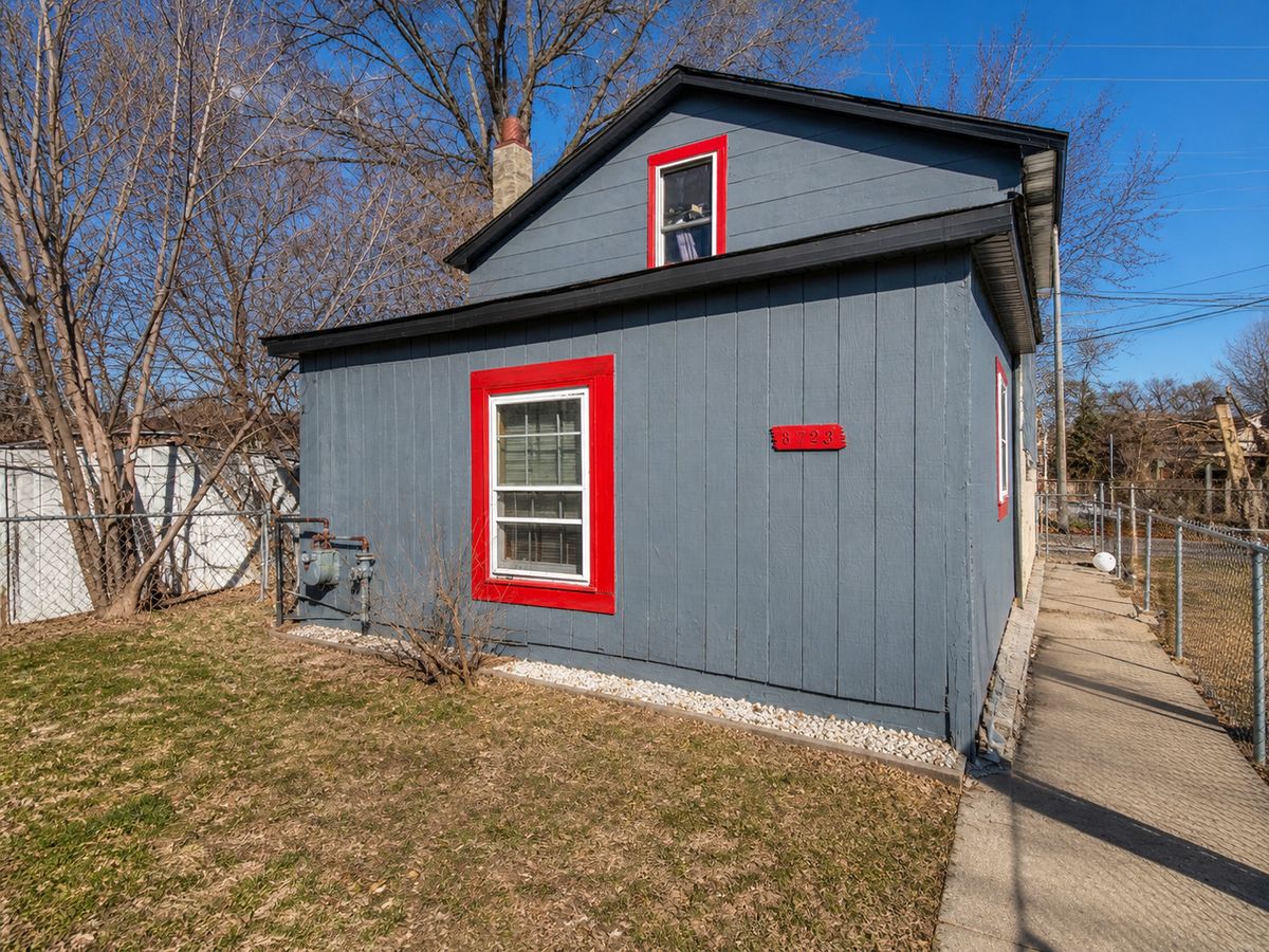 8723 Eggleston Avenue, Chicago, IL 60620