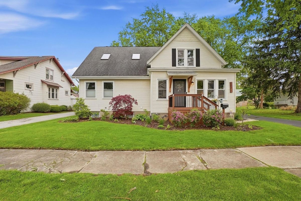 18347 Morris Avenue, Homewood, IL 60430