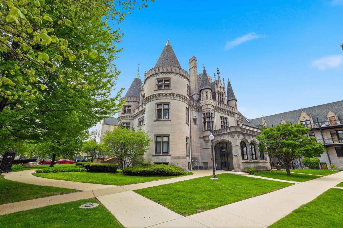 4938 Drexel Boulevard, Chicago, IL 60615