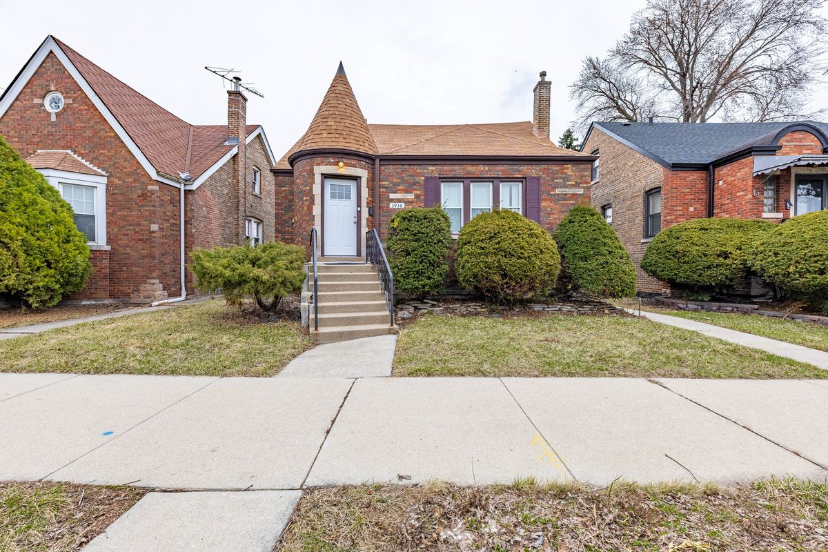 3938 66th Place, Chicago, IL 60629