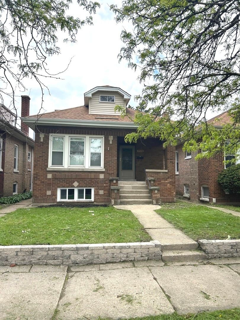 2426 N Neva Avenue — Chicago, IL 60707