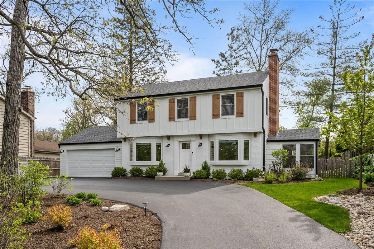 1541 Wilmot Road, Deerfield, IL 60015