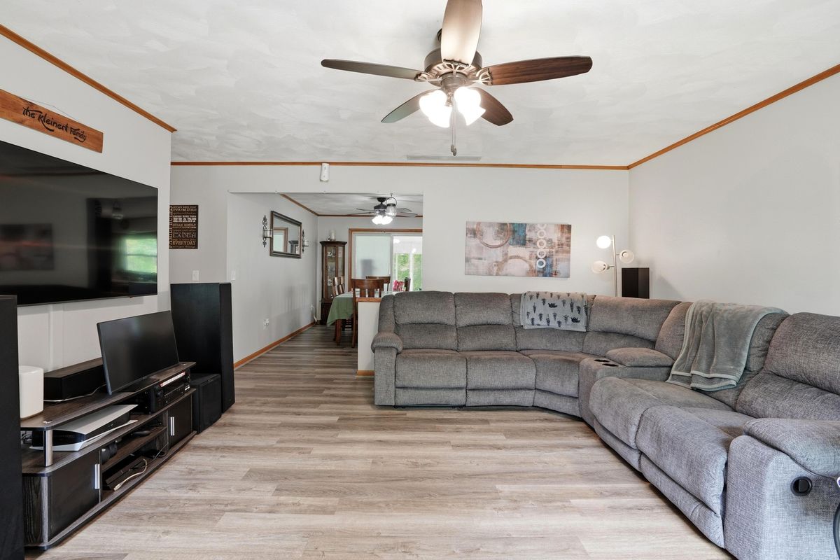 315 Peach Street, Chebanse, IL 60922
