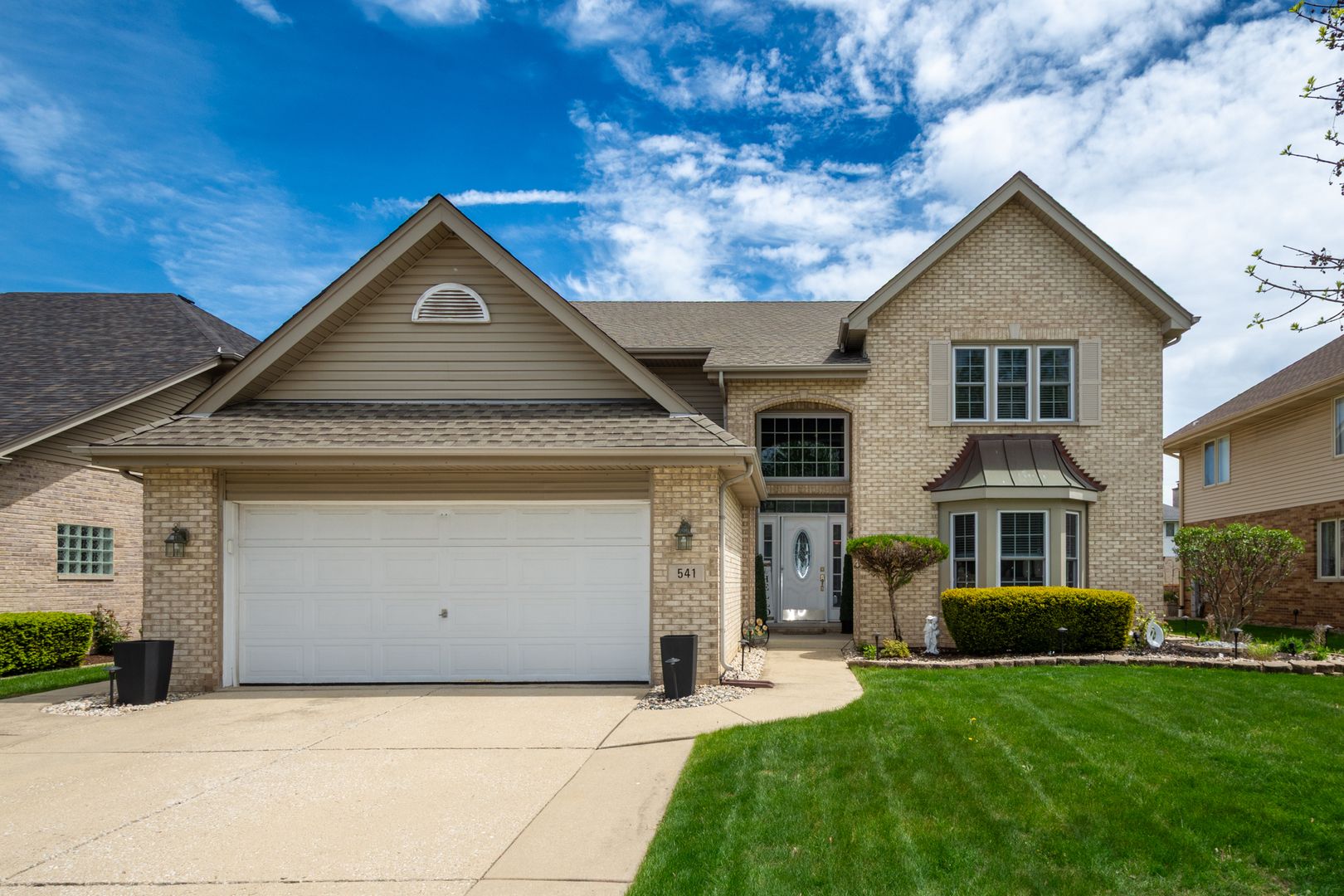541 N 4th Avenue — Addison, IL 60101