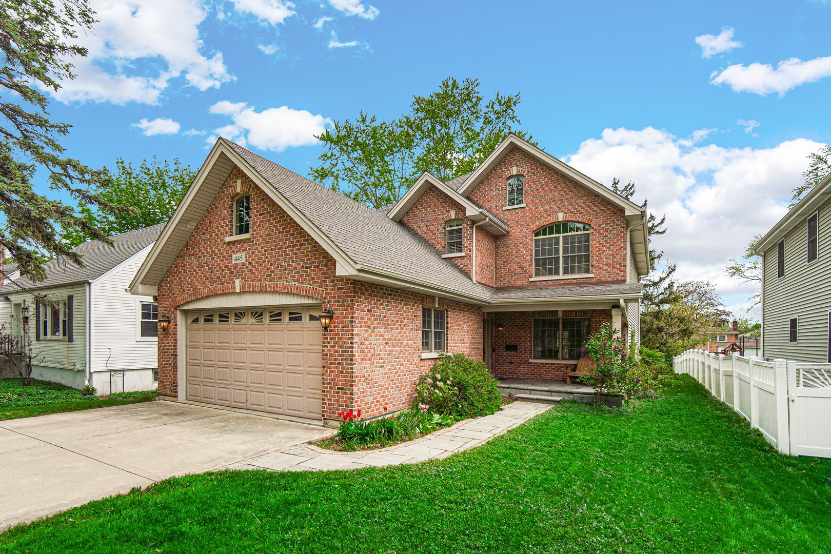 445 S Maple Street — Itasca, IL 60143
