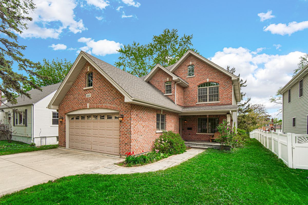 445 Maple Street, Itasca, IL 60143