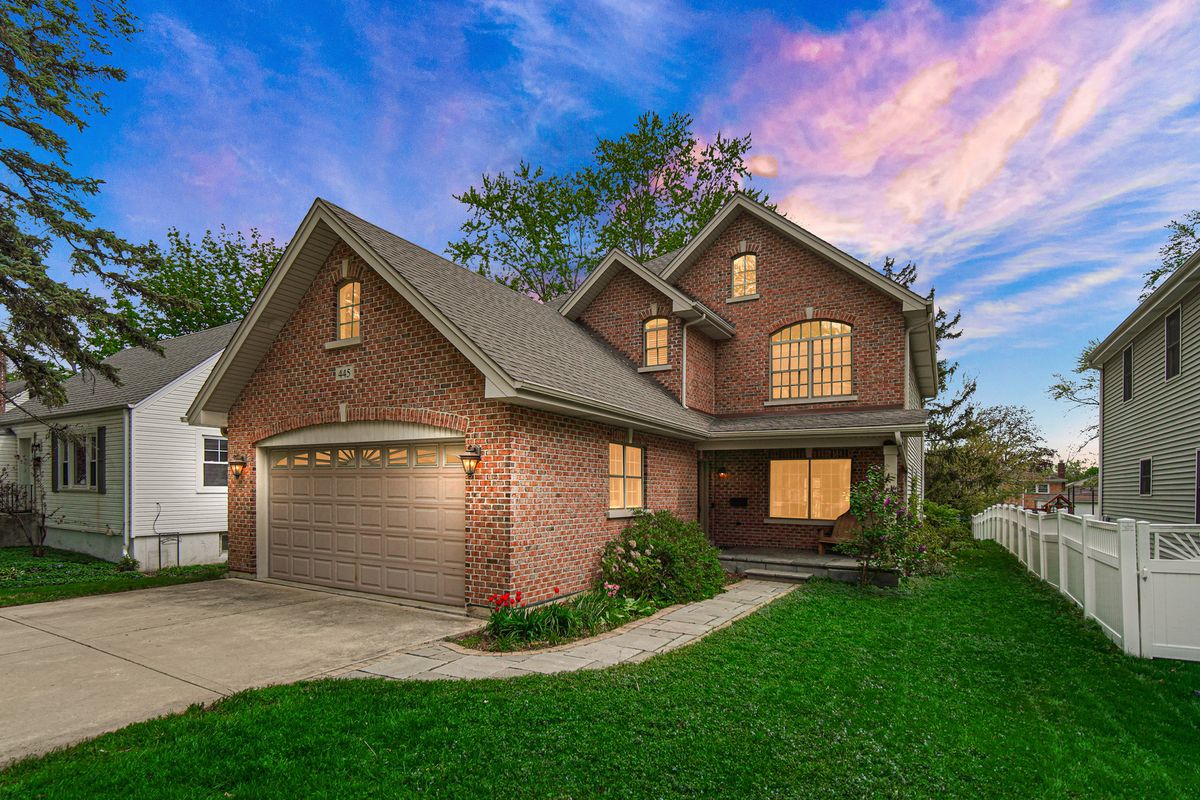 445 S Maple Street, Itasca, IL 60143