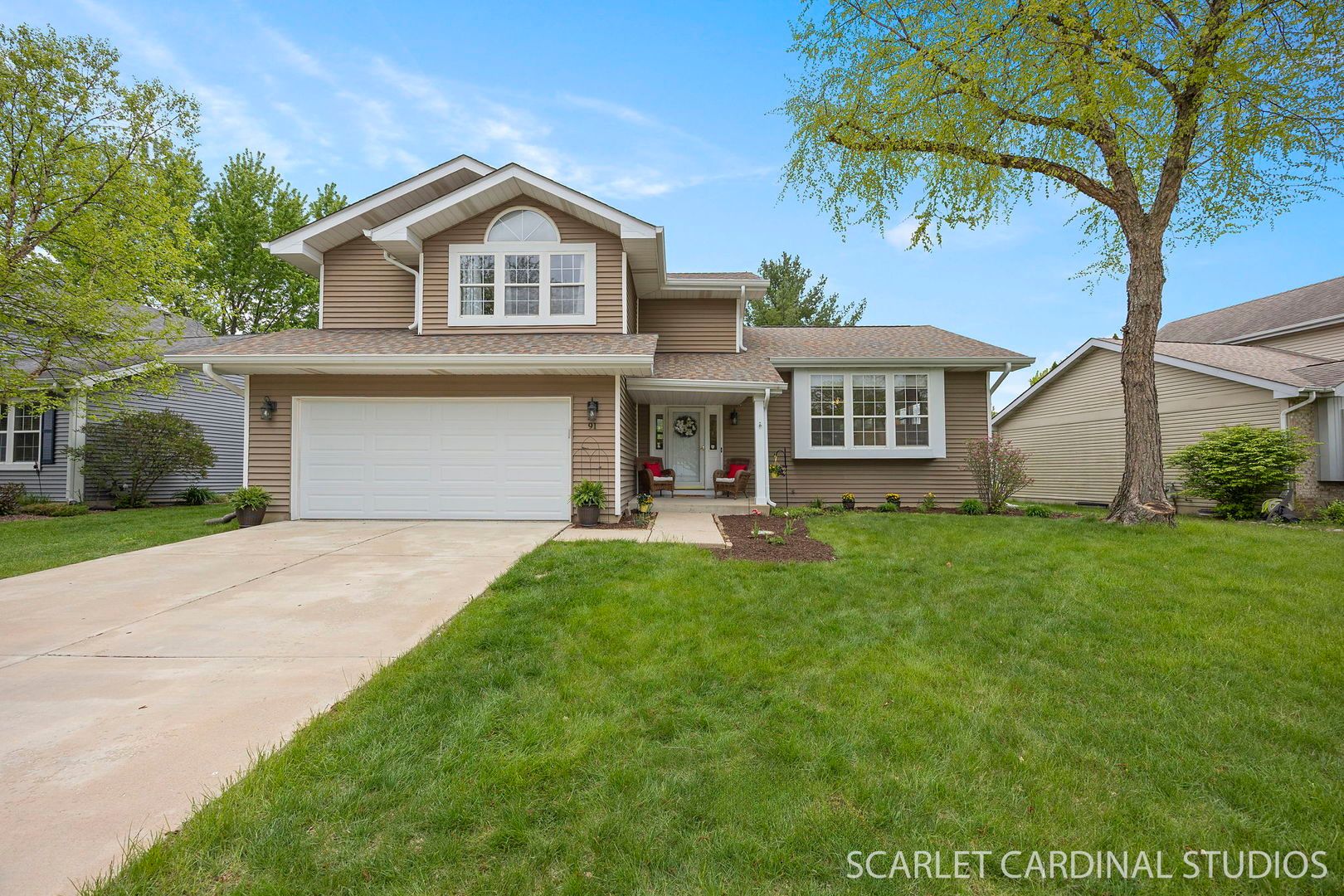 91 Forestview Lane — Aurora, IL 60502