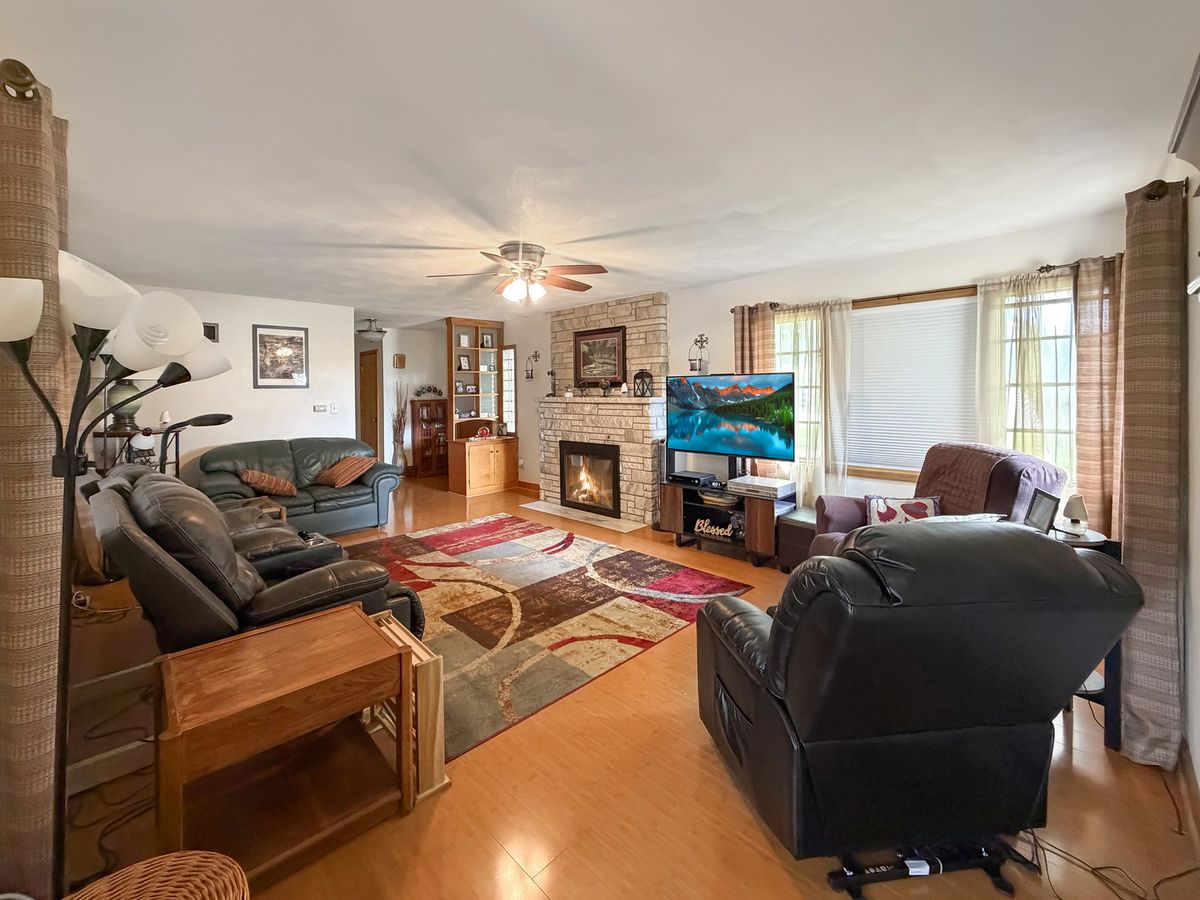 312 S Church Street, Orangeville, IL 61060
