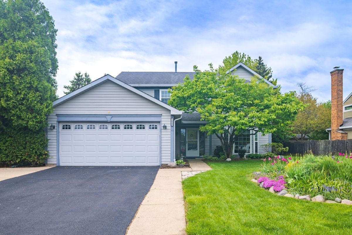 1849 Pastoral Lane, Hanover Park, IL 60133