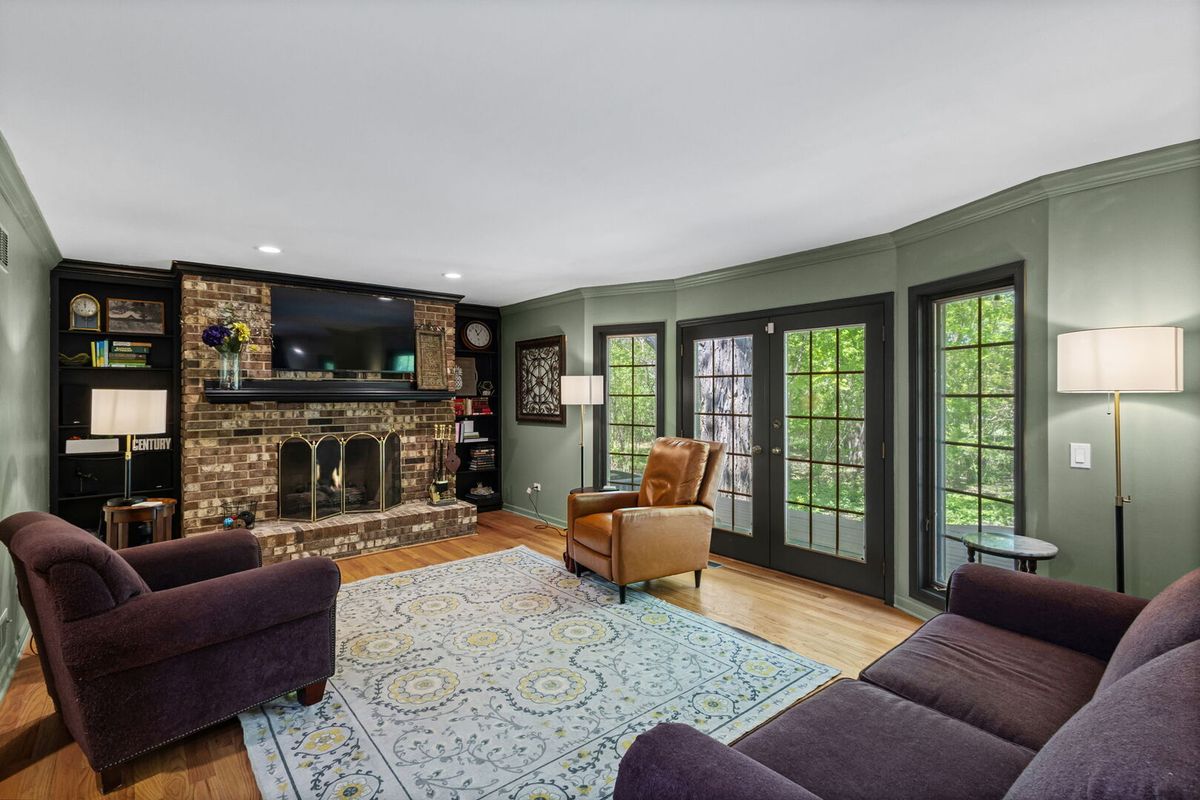 37100 N Thoroughbred Drive, Wadsworth, IL 60083