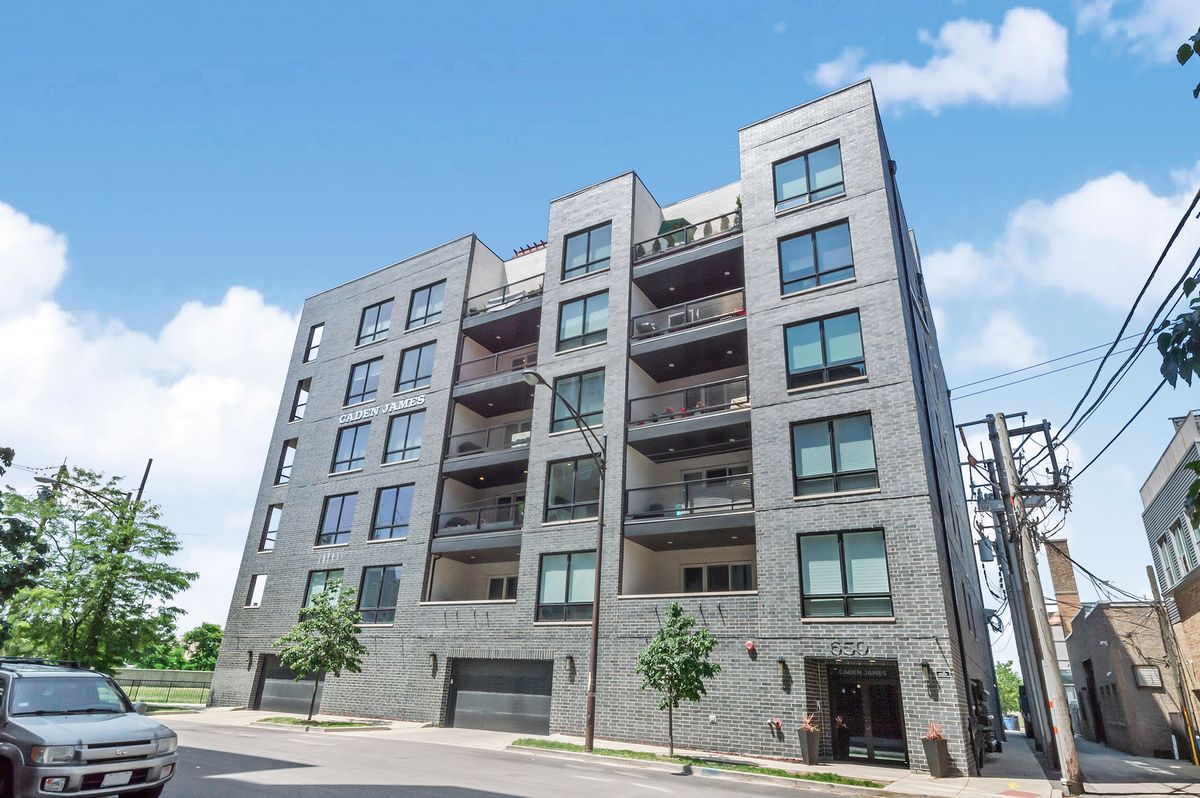 650 Morgan Street, Chicago, IL 60642