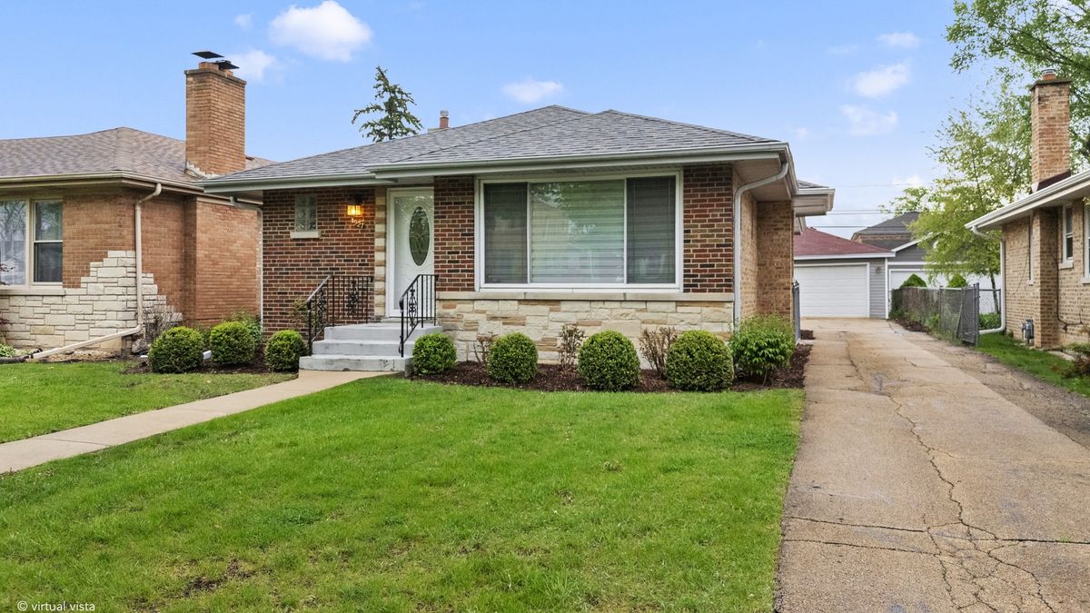 1927 N 76th Avenue, Elmwood Park, IL 60707