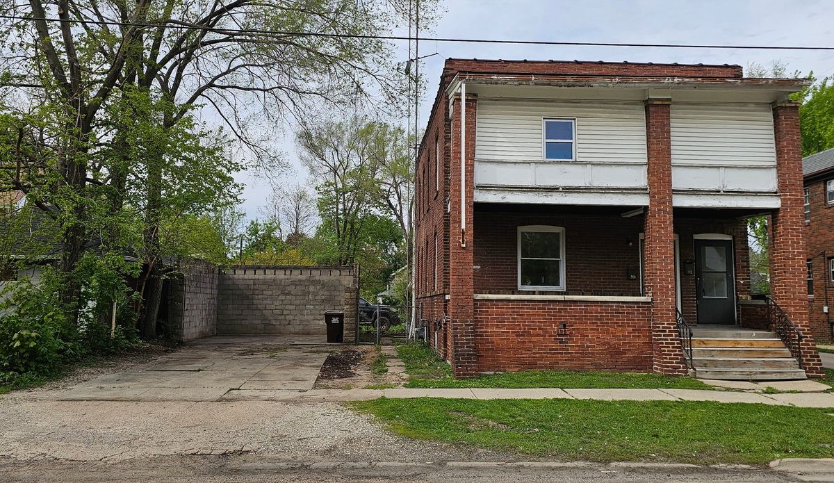 912 18th Avenue, Rockford, IL 61104