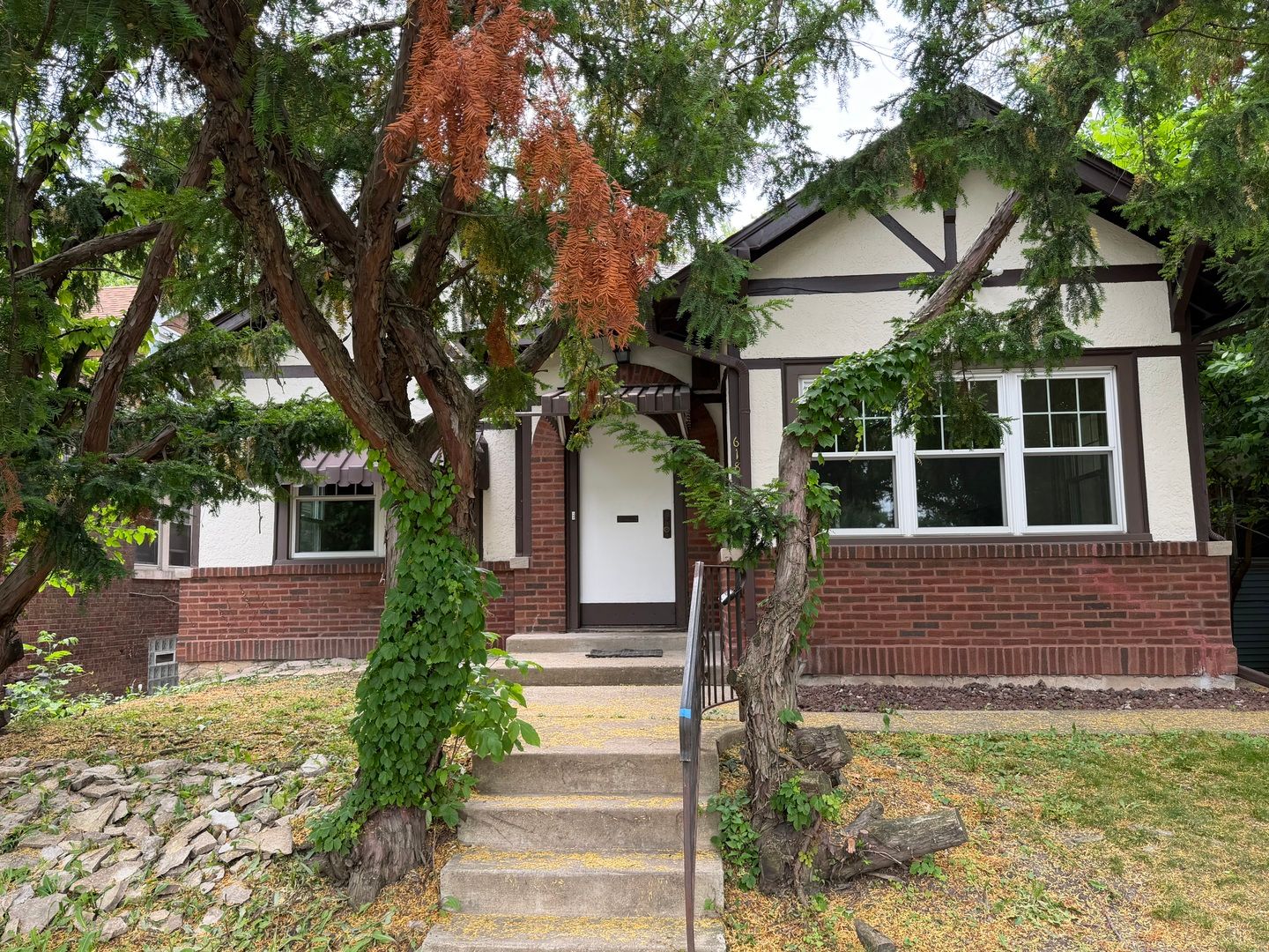618 N 1st Avenue N — Maywood, IL 60153