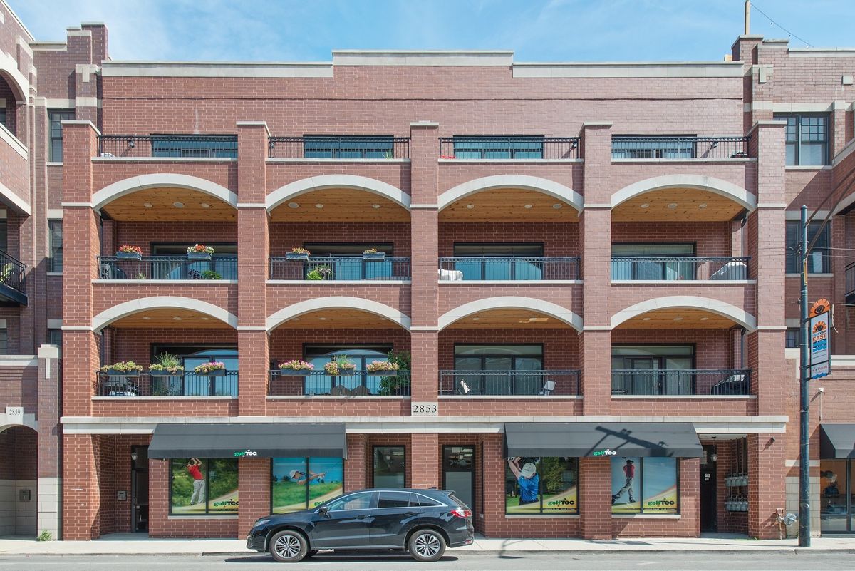 2853 HALSTED Street, Chicago, IL 60657