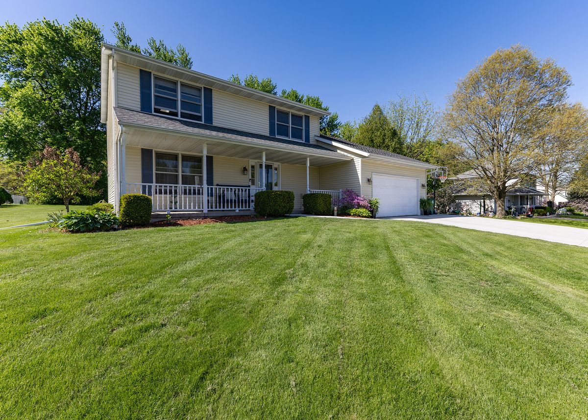 57 Deer Path Court, Geneseo, IL 61254