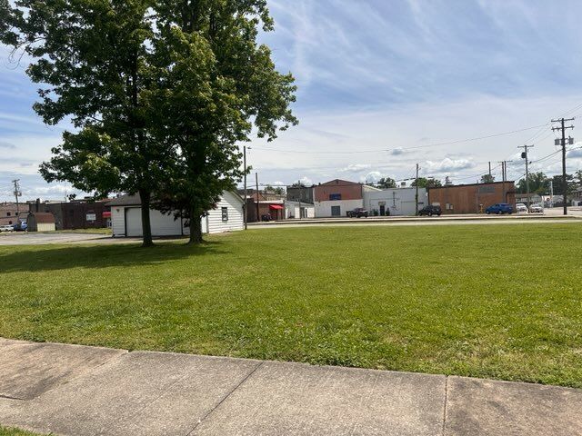 112 N 15th Street, Murphysboro, IL 62966