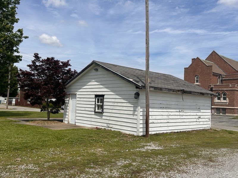 112 N 15th Street, Murphysboro, IL 62966