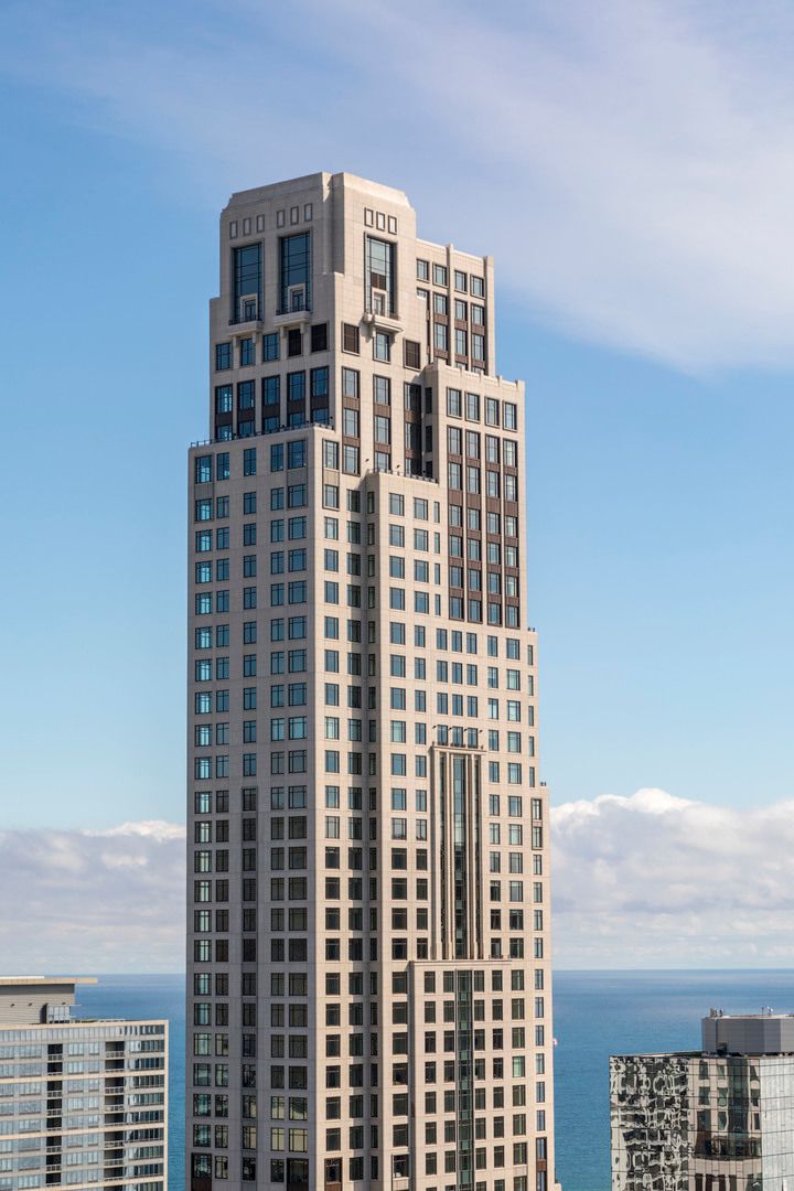 451 Grand Avenue, Chicago, IL 60611